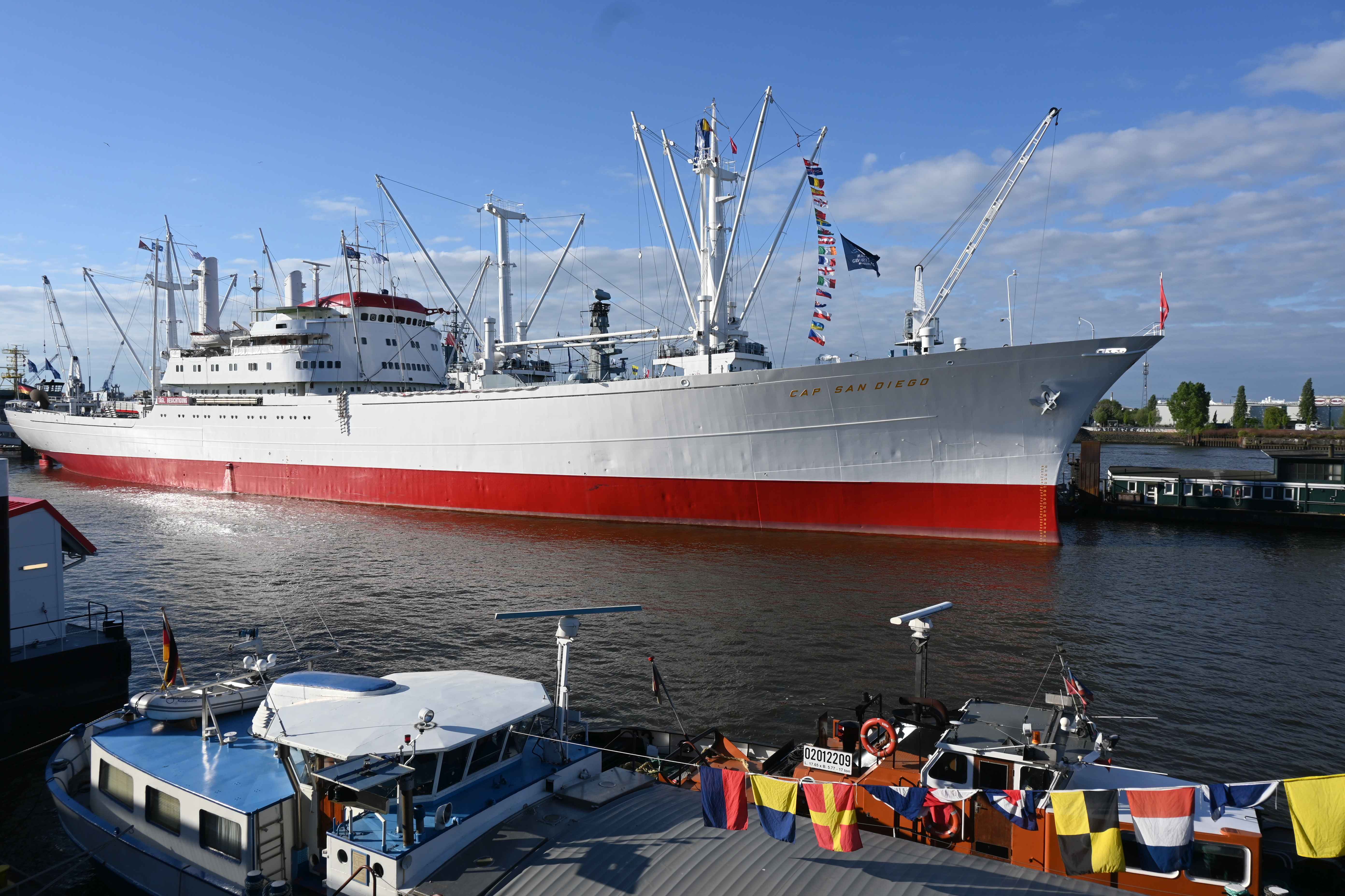 Hafengeburtstag CapSanDiego DSC 1074